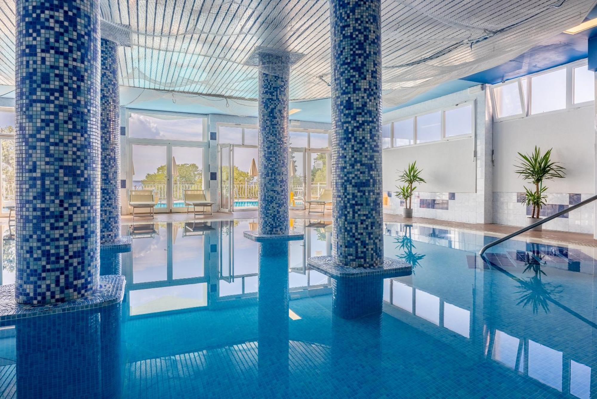 Hotel Mediteran Maradiso By Aminess Crikvenica